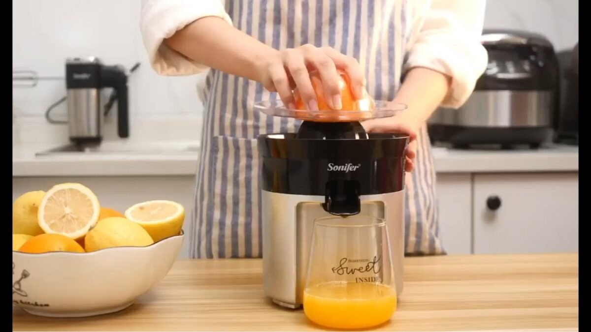 Juicer SF-5517 - Image 1